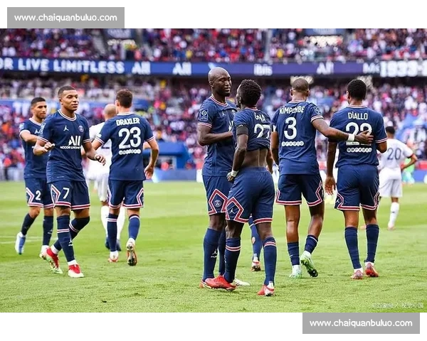 欧冠赛场技术数据全面解析球队表现与战术趋势